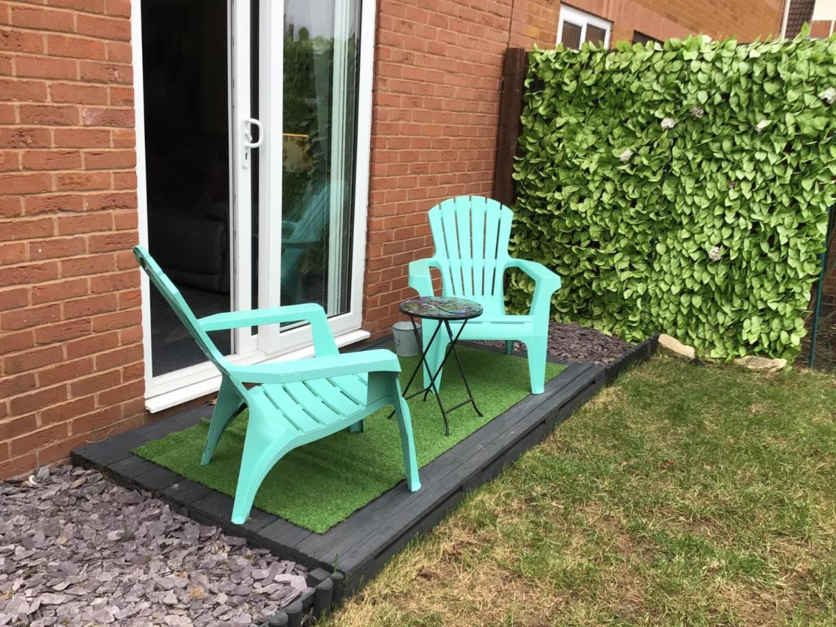 Worcester Fabulous Cherry Tree Mews Self Check In Dogs Welcome By Prior Arrangement , 2 Double Bedrooms ,Super Fast Wi-Fi, With Free Off Road Parking For 2 Vehicles Near Royal Hospital And Woodland Walks Екстериор снимка