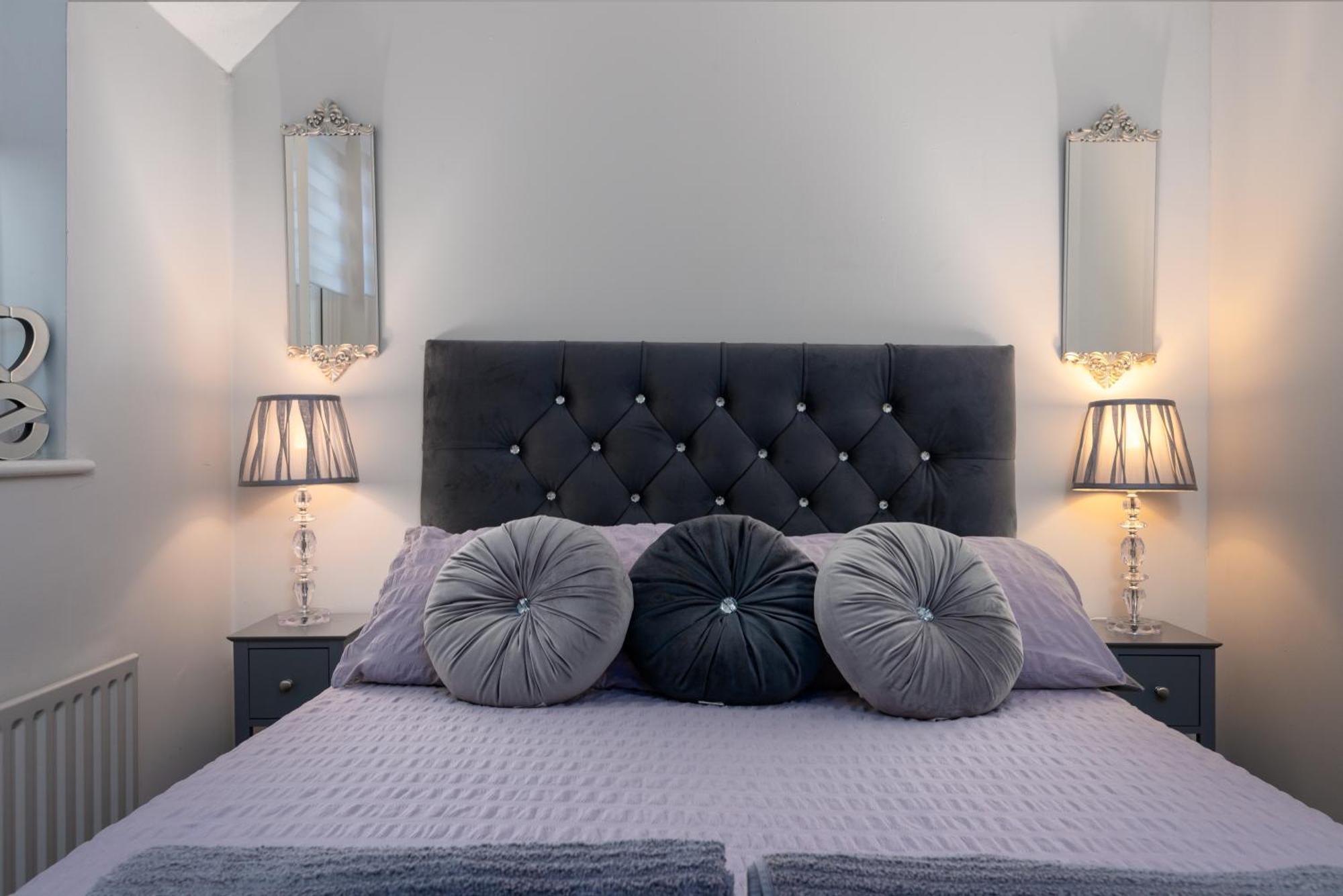 Worcester Fabulous Cherry Tree Mews Self Check In Dogs Welcome By Prior Arrangement , 2 Double Bedrooms ,Super Fast Wi-Fi, With Free Off Road Parking For 2 Vehicles Near Royal Hospital And Woodland Walks Екстериор снимка