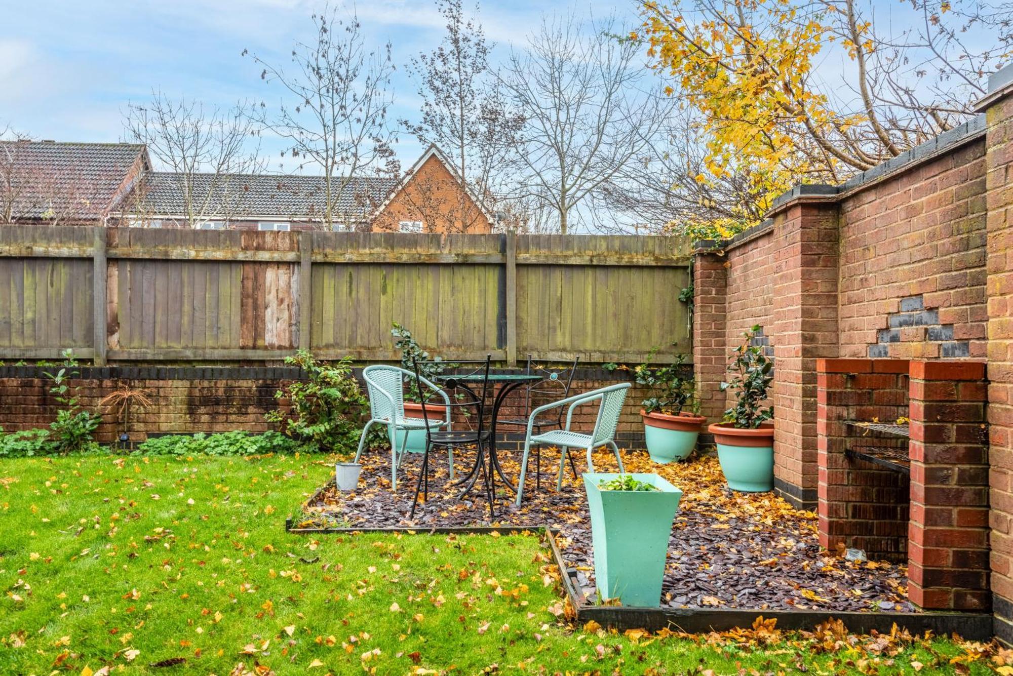 Worcester Fabulous Cherry Tree Mews Self Check In Dogs Welcome By Prior Arrangement , 2 Double Bedrooms ,Super Fast Wi-Fi, With Free Off Road Parking For 2 Vehicles Near Royal Hospital And Woodland Walks Екстериор снимка