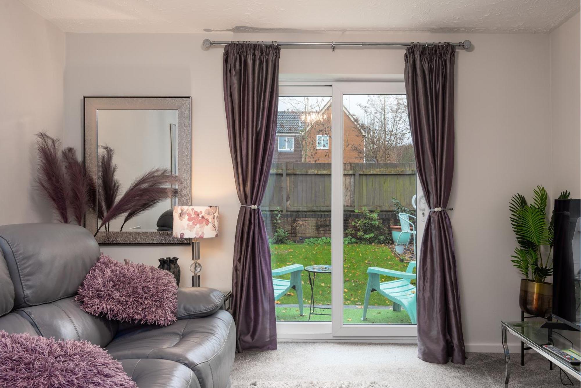 Worcester Fabulous Cherry Tree Mews Self Check In Dogs Welcome By Prior Arrangement , 2 Double Bedrooms ,Super Fast Wi-Fi, With Free Off Road Parking For 2 Vehicles Near Royal Hospital And Woodland Walks Екстериор снимка
